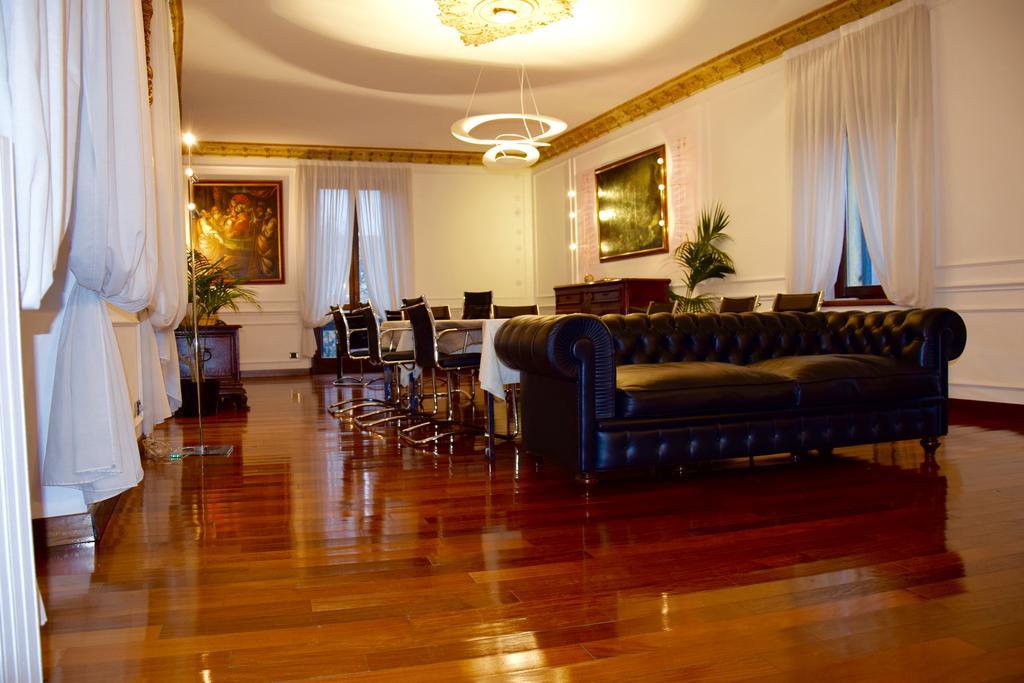 Ball Apartments Loc 04163 Verona Esterno foto